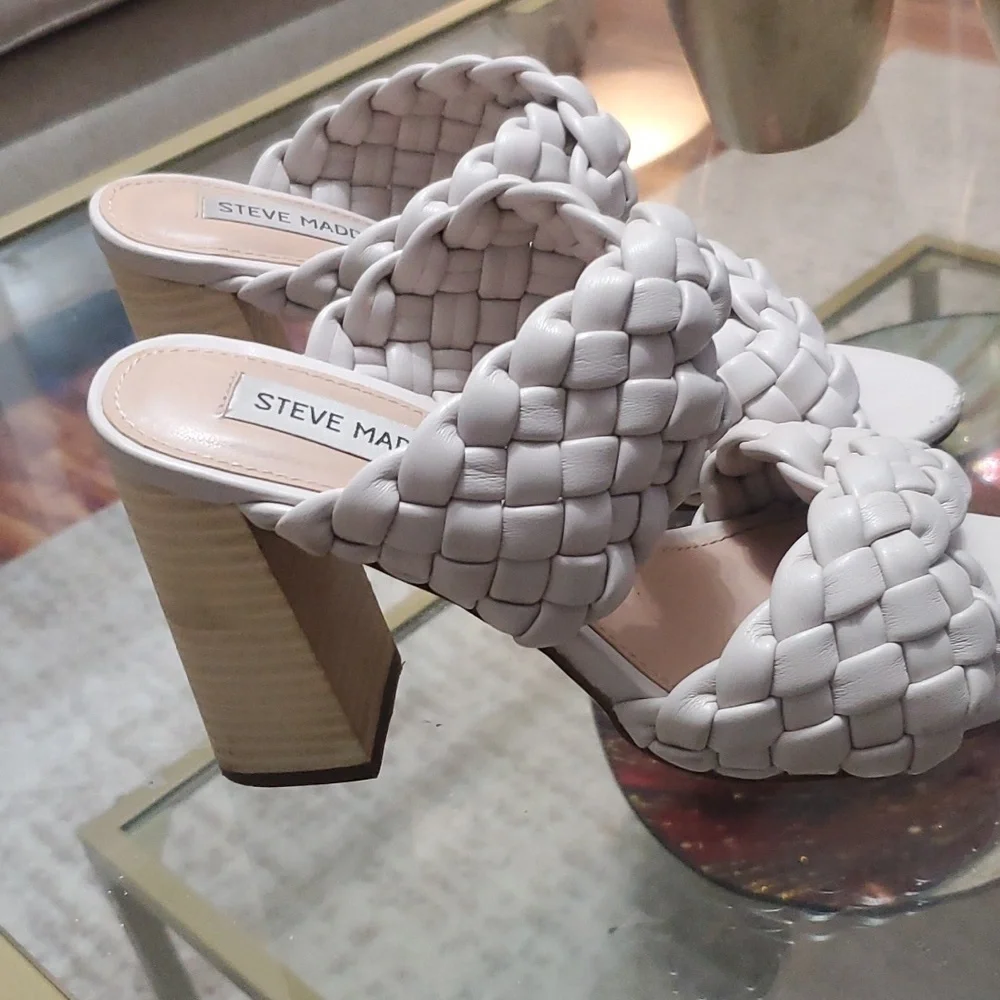 Steve Madden steve madden